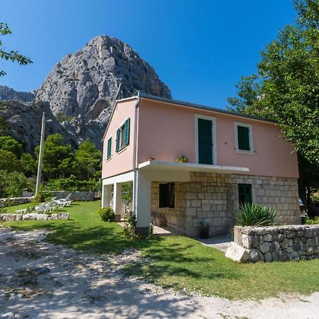 Lovely Apartment In Omis With Kitchen Esterno foto
